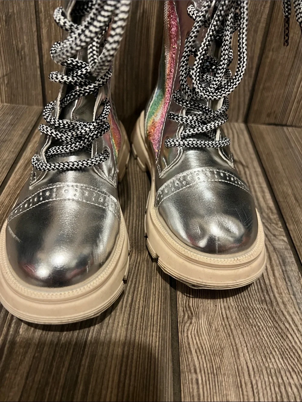 Source Unknown Silver Combat Boots with Rainbow Glitter Panel